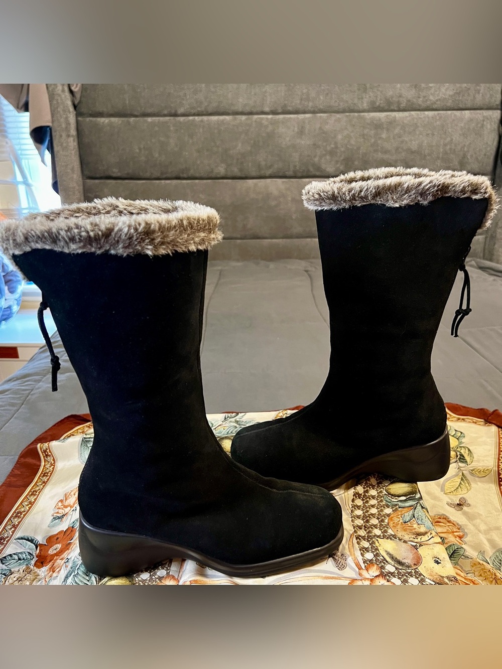 Aerosoles Wms Black Suede Leather Mid Calf Faux Fur Lined Wedge Zip Boots 7.5W